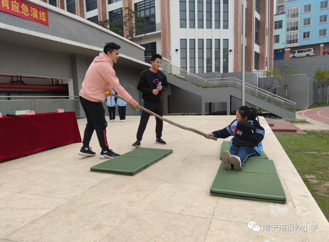 南宁市银岭小学图片